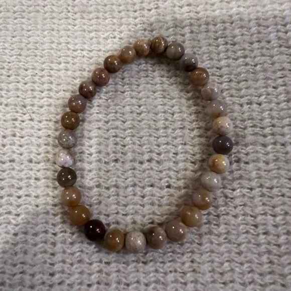 Handmade Chic Glossy Natural Chrysanthemum Gemstone Beaded Bracelet, Size 7” - Picture 1 of 3